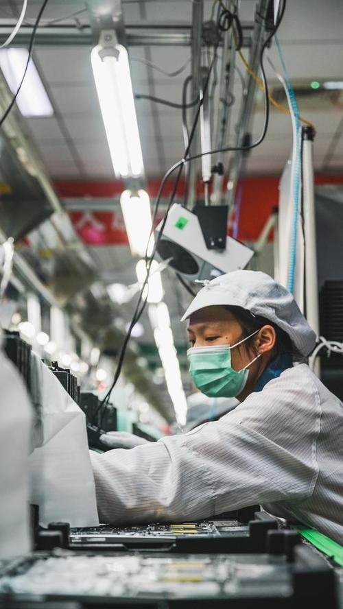 成都电子信息产业优势赋能，戴尔外星人系列产品订单落地与信息技术咨询服务协同发展